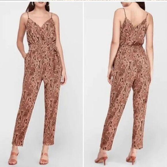 EXPRESS Snake Print Jumpsuit - Size XL‎ - Picture 2 of 9